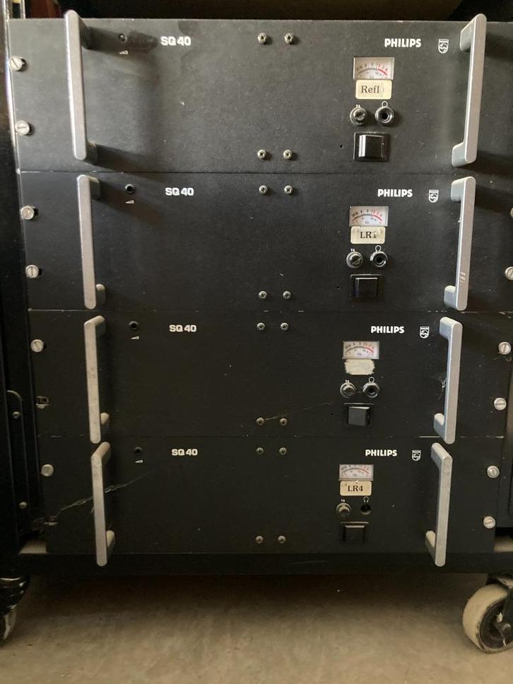 amplifier Philips SQ40 4 stuks, Audio, Tv en Foto, Versterkers en Ontvangers, Gebruikt, 120 watt of meer, Overige merken, Ophalen