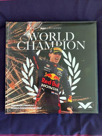 Max Verstappen jaarboek 2021 world champion Formule 1., Envoi, Comme neuf, ForTwo