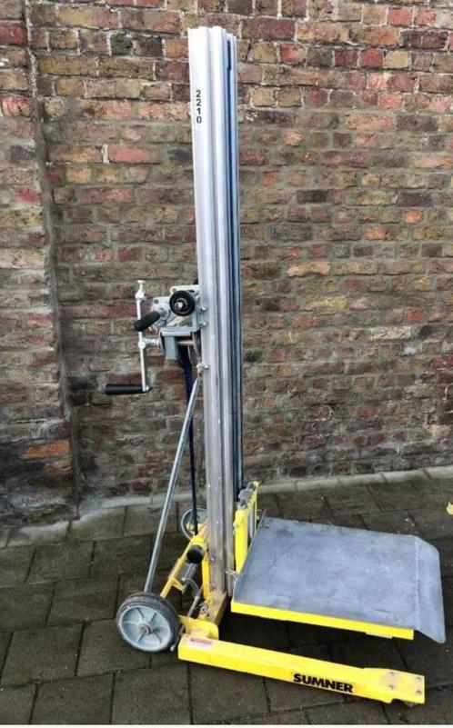 kanaal lift Sumner 2210 materiaallift 300cm, Zakelijke goederen, Machines en Bouw | Liften, Steigers en Ladders, Ophalen