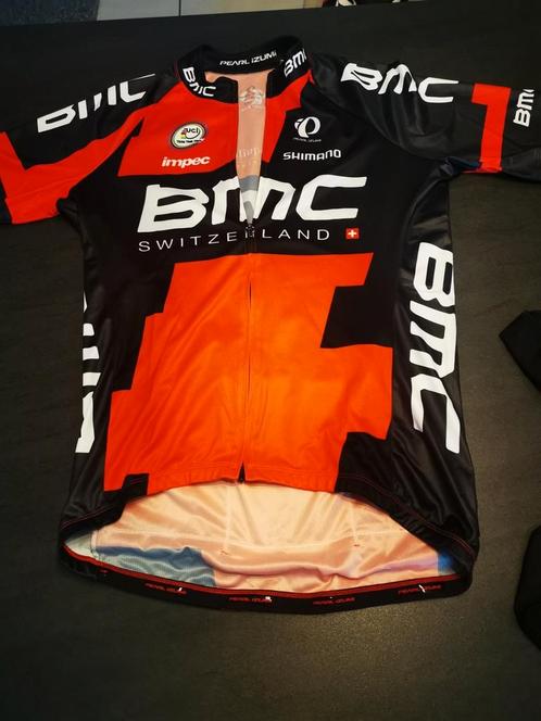 Set koersbroek en -trui BMC /mt L/Pearl Izumi/zwart-rood, Vélos & Vélomoteurs, Accessoires vélo | Vêtements de cyclisme, Comme neuf
