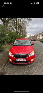 Skoda Fabia 2012 diesel 205dkm, Autos, Rouge, Euro 5, Achat, Boîte manuelle