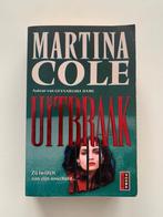 Martina Cole, De uitbraak, Boeken, Ophalen of Verzenden, Gelezen