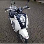Wit, Ophalen, Allo, Benzine, Klasse B (45 km/u)