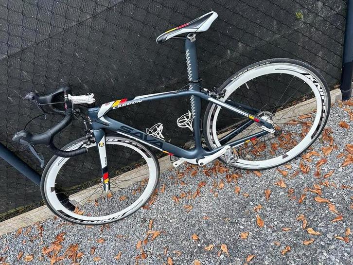 SAVA Carbon Racefiets – Shimano Claris – Licht & Snel!, Fietsen en Brommers, Fietsen | Racefietsen, Zo goed als nieuw, Ophalen