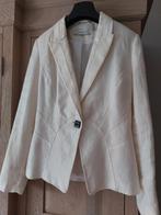 Mooie witte vest, Ophalen, Zo goed als nieuw