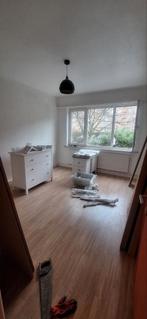 Set van ladekast en nachtkast, Huis en Inrichting, Ophalen