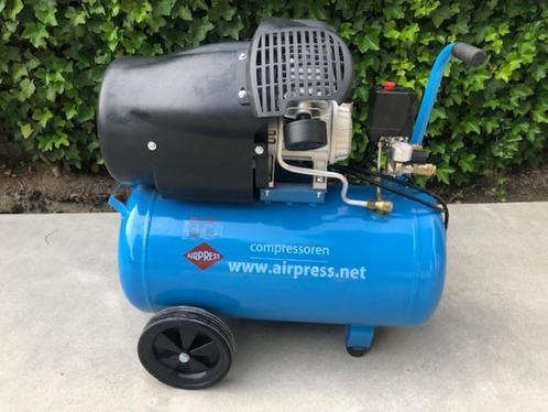Compressor, slangenhaspels, nagelpistool, Doe-het-zelf en Bouw, Gereedschap | Handgereedschap, Zo goed als nieuw, Ophalen