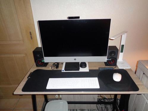 complete set,HP Pavilion 27inch i7 13700t, Computers en Software, Desktop Pc's, Zo goed als nieuw, 4 Ghz of meer, SSD, 32 GB, Met monitor
