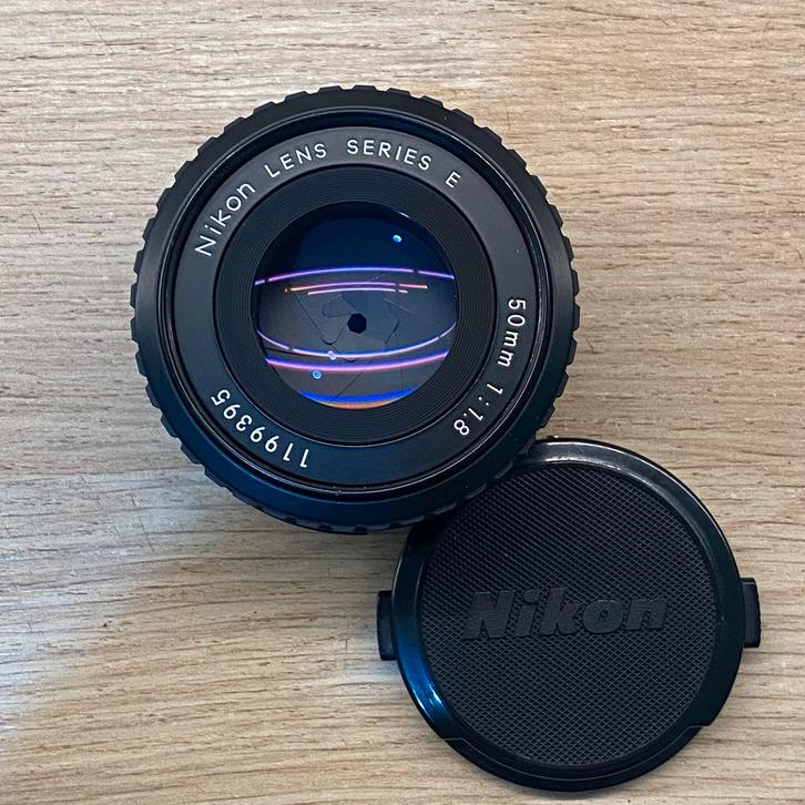 Nikon Pancake 50mm f1.8* zo goed als nieuw, Audio, Tv en Foto, Fotocamera's Analoog, Zo goed als nieuw, Compact, Ophalen of Verzenden