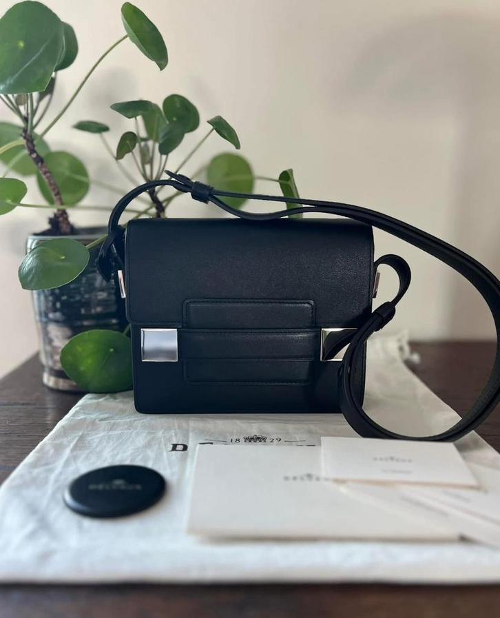 Delvaux “ LE MADAME”, Handtassen en Accessoires, Tassen | Damestassen, Zo goed als nieuw, Ophalen of Verzenden