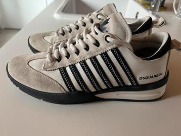 Dsquared2 sneakers maat 39 beschikbaar voor biedingen