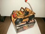Vintage speelgoed, Flip Over Buggy, retro auto op batterijen