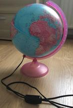 Wereldbol roze met licht, Kinderen en Baby's, Kinderkamer | Inrichting en Decoratie, Lamp, Zo goed als nieuw, Ophalen