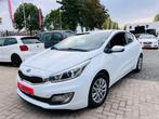 Kia Cee’d 1.4i Nieuwstaat 1J Garantie Face-Lift 2014, Autos, Kia, Boîte manuelle, Cuir, Carnet d'entretien, Achat