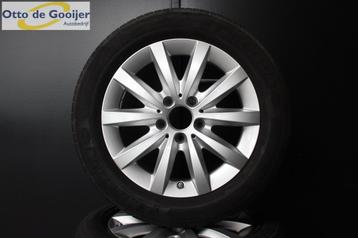 16 Inch Mercedes A-Klasse Zomerbanden 5MM 205/55R16 beschikbaar voor biedingen