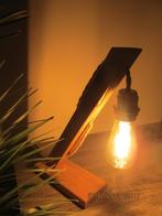 Lampe vintage en chêne, Maison & Meubles, Bois, Design, Moins de 50 cm, Enlèvement ou Envoi