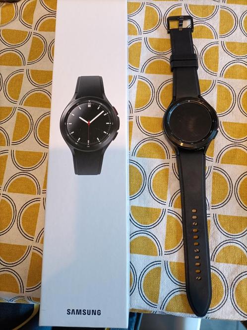 Samsung Galaxy Watch4 Classic 46 MM garantie, Bijoux, Sacs & Beauté, Montres connectées, Comme neuf, Android, Noir, Distance, État