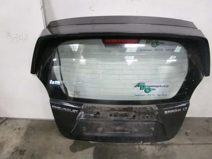 Hayon d'un Chevrolet Spark (GAR), Autos : Pièces & Accessoires, Carrosserie & Tôlerie, Haillon arrière, Chevrolet, Utilisé, 3 mois de garantie