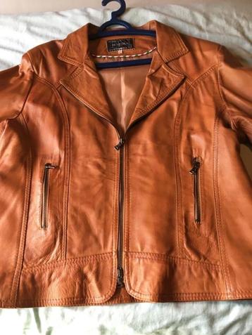 Leder Vest beschikbaar voor biedingen
