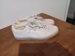 PUMA BEIGE SPORTSCHOENEN MAAT 43, Vêtements | Hommes, Chaussures, Puma, Enlèvement ou Envoi, Autres couleurs, Comme neuf