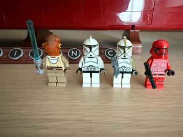 LEGO Star Wars en Disney minifigures beschikbaar voor biedingen