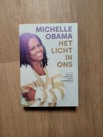 Michelle Obama - Het licht in ons, Boeken, Ophalen of Verzenden, Zo goed als nieuw, Michelle Obama