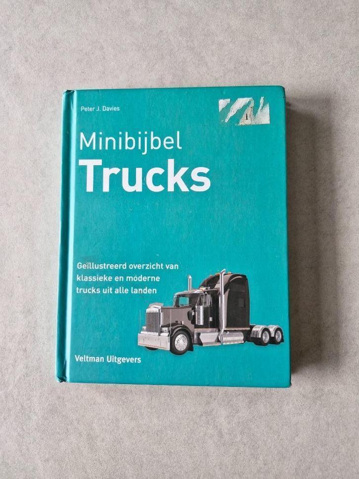 Minibijbel trucks - Peter J. Davies, Boeken, Vervoer en Transport, Vrachtwagen, Ophalen of Verzenden