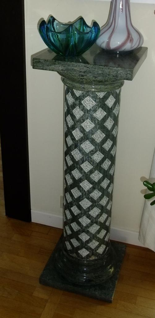 Belle colonne en marbre vert en excellent état, Maison & Meubles, Accessoires pour la Maison | Colonnes & Piliers, Comme neuf