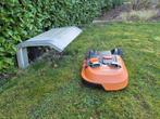 Robotmaaier Worx Landroid M500 met 2 laadstations + 1 garage, Tuin en Terras, Ophalen, Gebruikt, Worx, Met regensensor