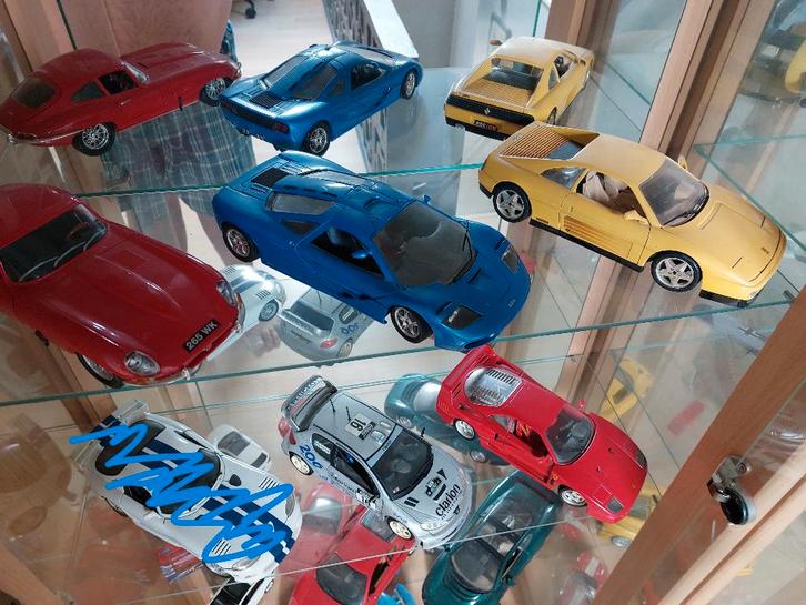 Collection voiture 1/18, Hobby en Vrije tijd, Modelauto's | 1:18, Gebruikt, Auto, Ophalen of Verzenden