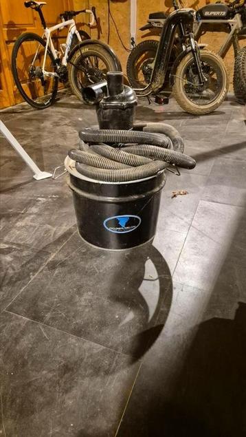 Cyclone filtersysteem zaagmachine beschikbaar voor biedingen