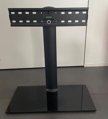 Tv-standaard  beschikbaar voor biedingen