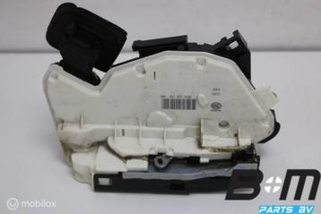 Portierslot rechtsvoor VW Golf 7 5K1837016E beschikbaar voor biedingen