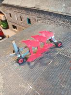 Charrue réversible 3 socs Gama 1:32, Enlèvement ou Envoi, Utilisé, Tracteur et Agriculture, Autres marques