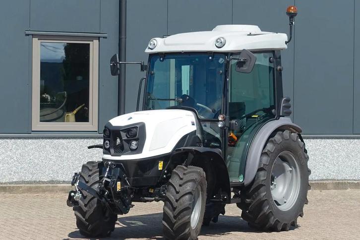 Deutz 3060 4wd / 00001 Draaiuren / Full Options, Zakelijke goederen, Landbouw | Tractoren, Overige merken, Gebruikt