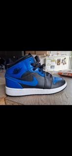 Nike air Jordan MT 37.5, Ophalen, Zo goed als nieuw, Schoenen
