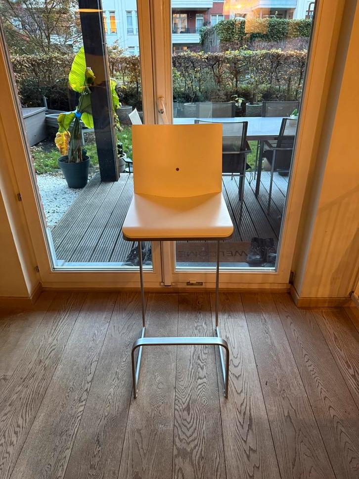 Hülsta design wit hout en geborsteld metaal (set van 2), Huis en Inrichting, Stoelen, Zo goed als nieuw, Twee, Hout, Wit, Ophalen