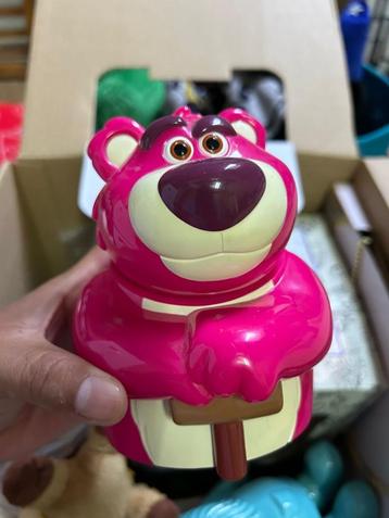 Tirelire Figurine Lotso de Toy Story  disponible aux enchères