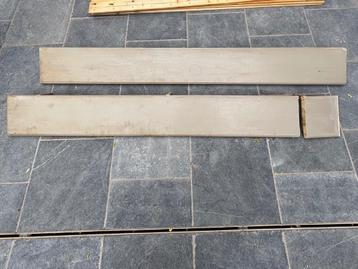 Wandplanken / leggers vol hout beschikbaar voor biedingen