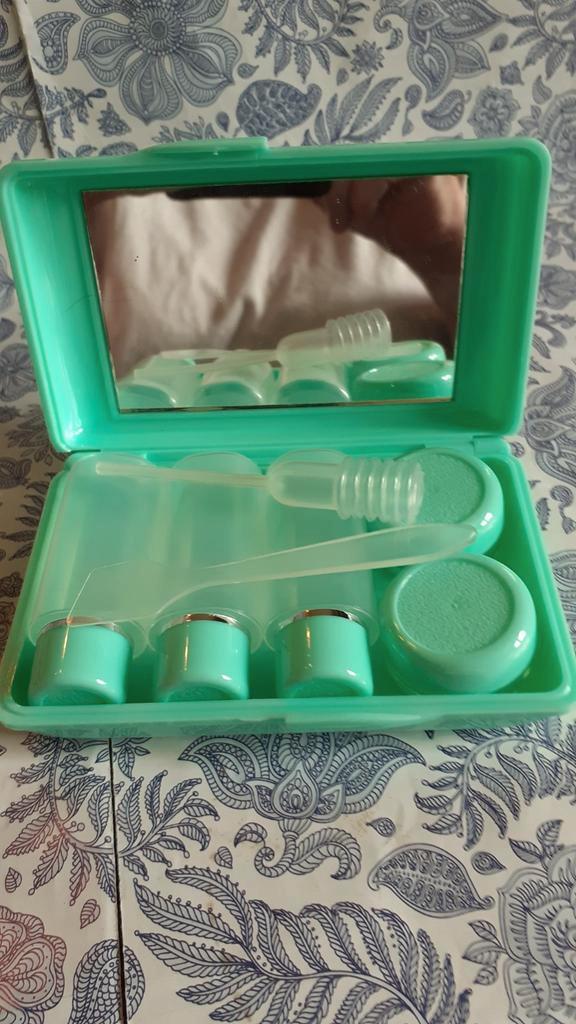 Boite etui pour lentilles de contact, Handtassen en Accessoires, Beautycases, Nieuw, Ophalen of Verzenden