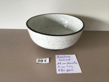 mooie schaal "Zaalberg Holland" van 19 cm diameter beschikbaar voor biedingen