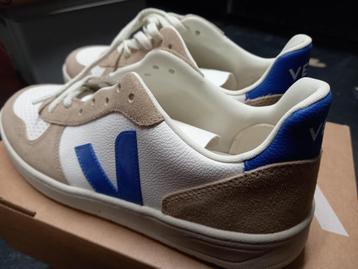 Herenschoenen Veja beschikbaar voor biedingen