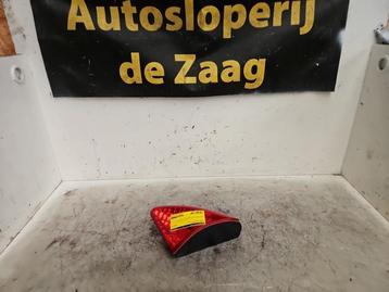 Achterlicht rechts van een Peugeot 3008 beschikbaar voor biedingen