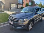 volkswagen tiguan, Auto's, Voorwielaandrijving, Euro 5, Zwart, Parkeersensor