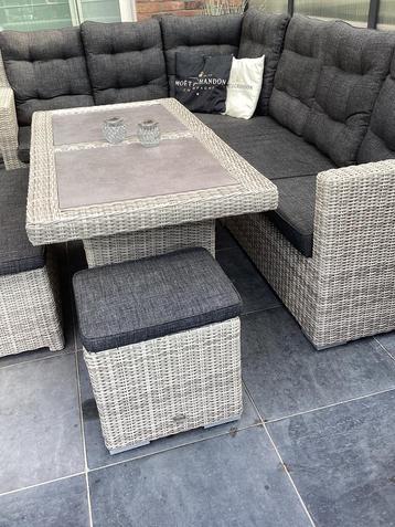 Loungebank/ set beschikbaar voor biedingen