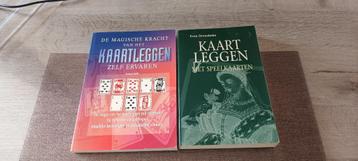 2 boeken over kaartleggen met gewone speelkaarten beschikbaar voor biedingen