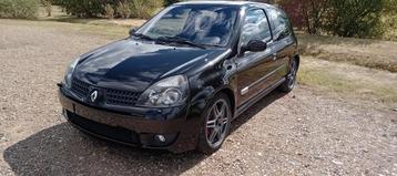Clio sport beschikbaar voor biedingen