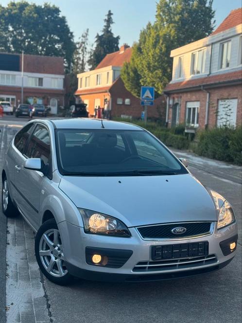 Ford focus Automaat benzine, Auto's, Ford, Bedrijf, Te koop, Focus, ABS, Airbags, Airconditioning, Bluetooth, Centrale vergrendeling