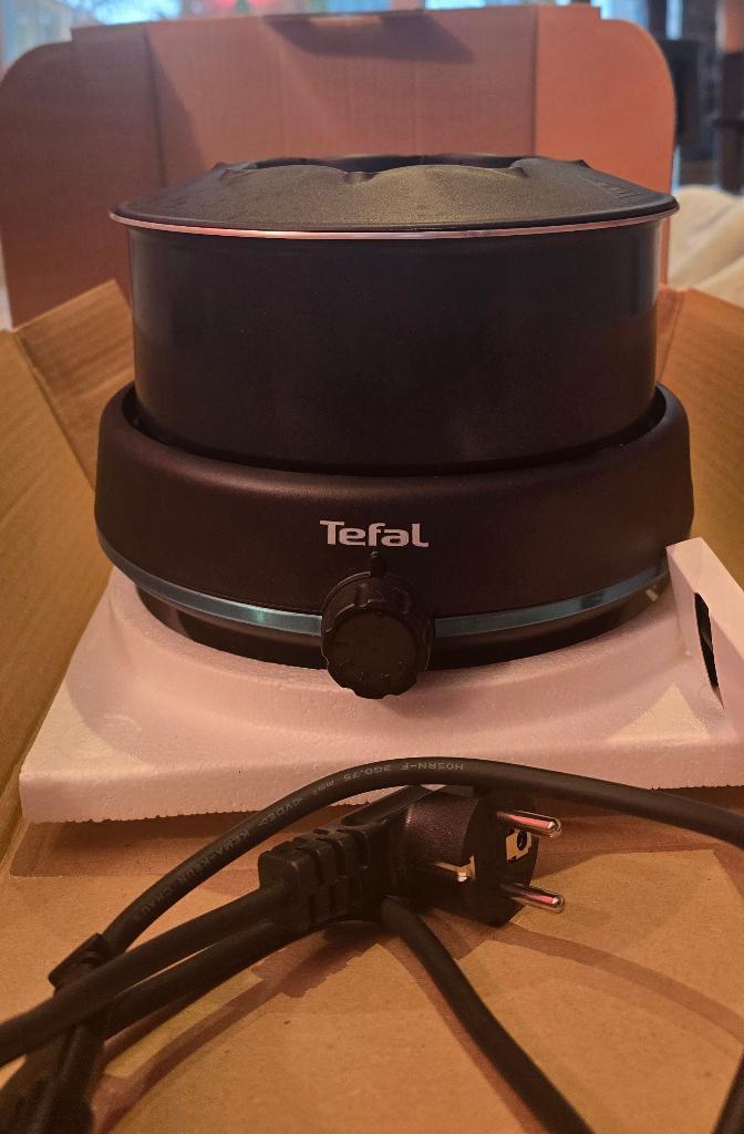 Fondueapparaat + Nespresso Krups, Elektronische apparatuur, Gourmetstellen, Zo goed als nieuw, 8 personen of meer, Ophalen