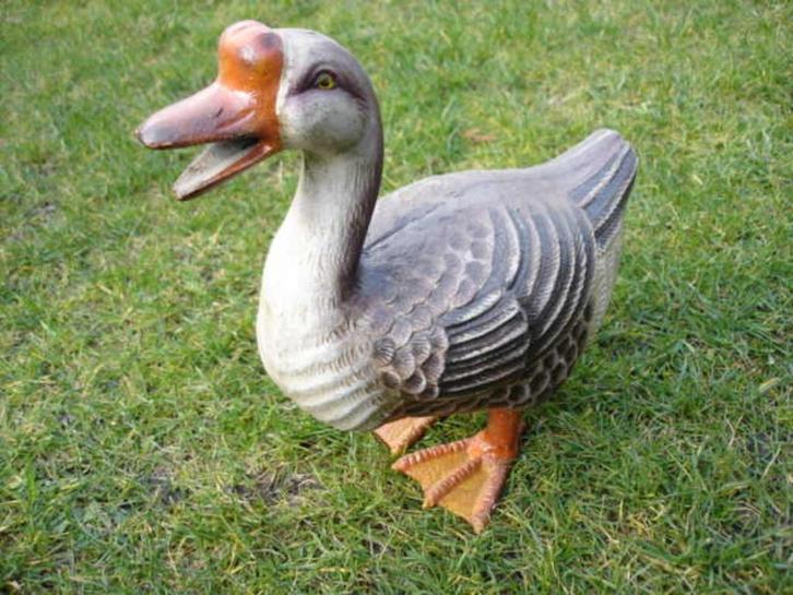 statue canne ou oie en fonte couleurs rouille, Jardin & Terrasse, Statues de jardin, Comme neuf, Animal, Métal, Enlèvement